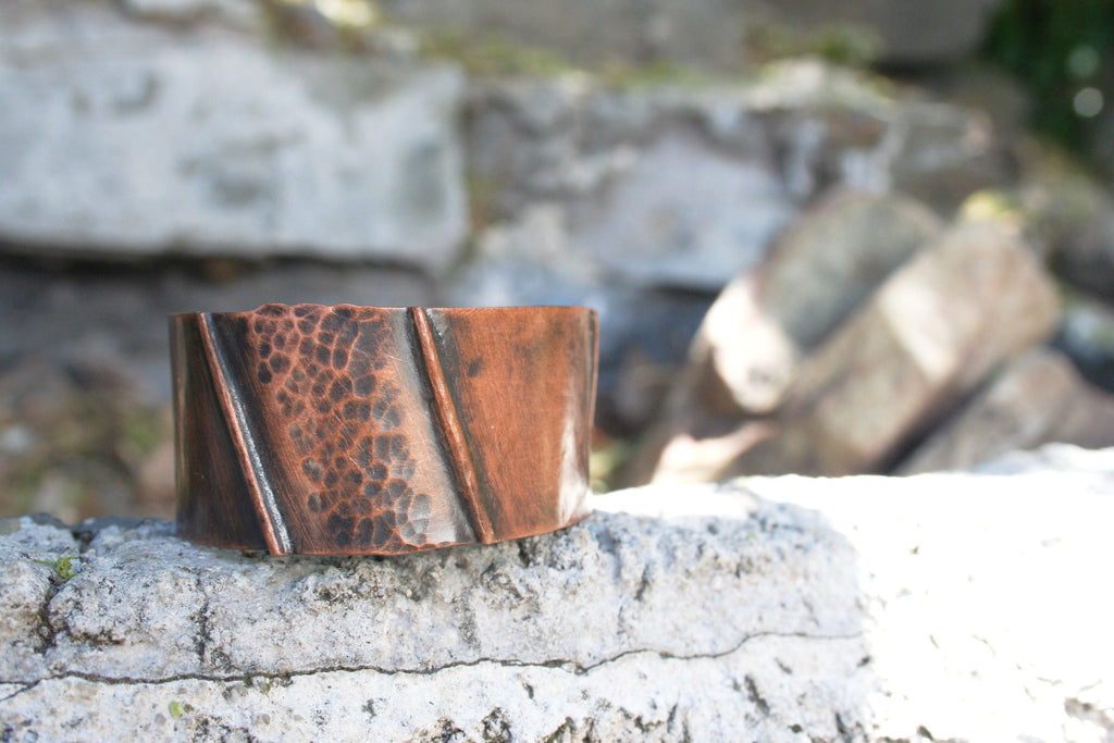 HIVE CUFF