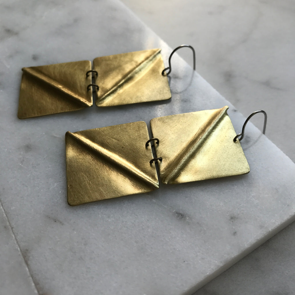 RIVEL BOX EARRINGS