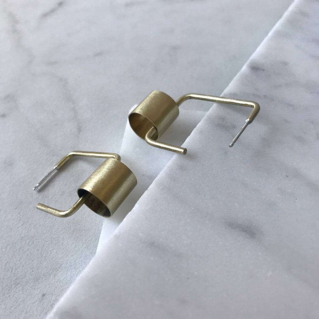 BLOCK STUDS